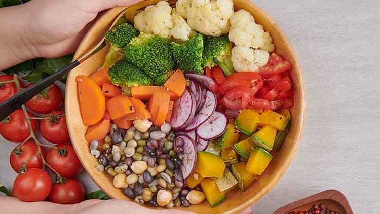 What Is A Raw Food Diet? Can I Follow It For A Long-Term?