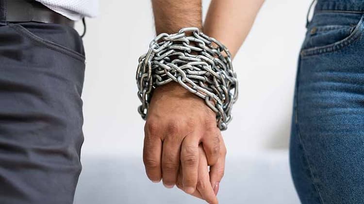 Break Free From Co-Dependency In Relationships