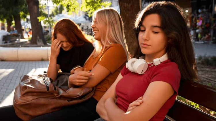No Friends? Ways To Improve Your Social Life