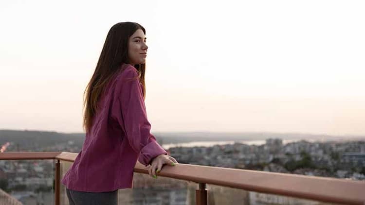 How To Stop Breaking Your Own Heart: A Guide To Self-Love And Healing