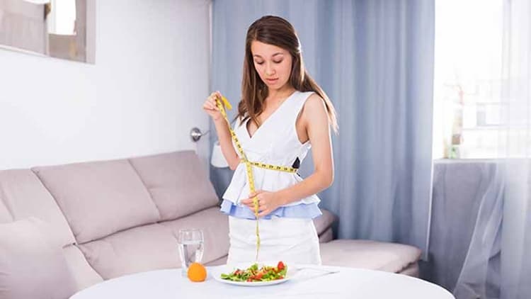 Crash Dieting Before The Wedding? Things To Keep In Mind