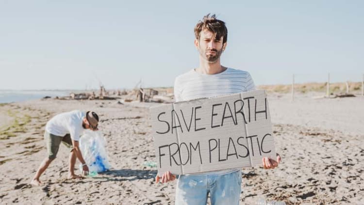 Want To Use Less Plastic? Here's What Works