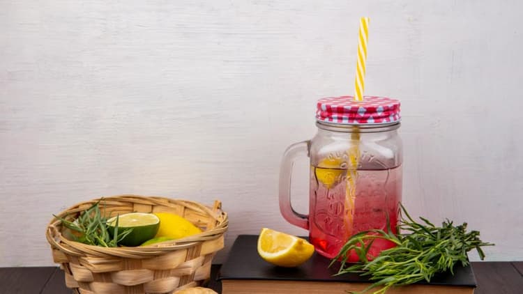 Sip, Relax, Repeat! Try These Low-Caffeine Drinks If You Want To Quit Coffee