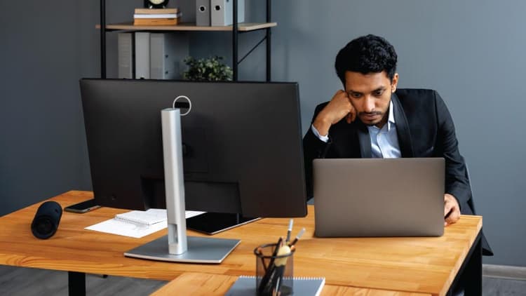 How To Focus At The Workplace?