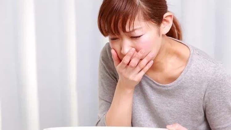 How Intentional Puking Affects Your Oral Health?