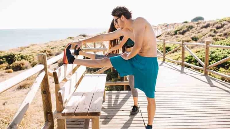 How To Stay Fit While Traveling: Exercises You Can Do Anywhere