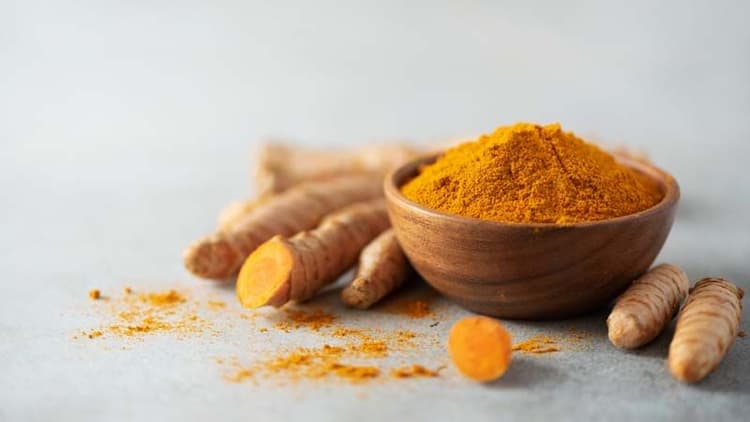 Turmeric Myths Busted: Who Should Really Avoid It?