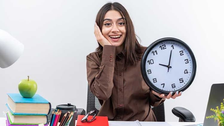 How To Make Time Go Faster When Your Workday Seems To Be Crawling?
