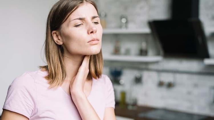 10 Warning Signs Your Thyroid Hormones May Be Out Of Control