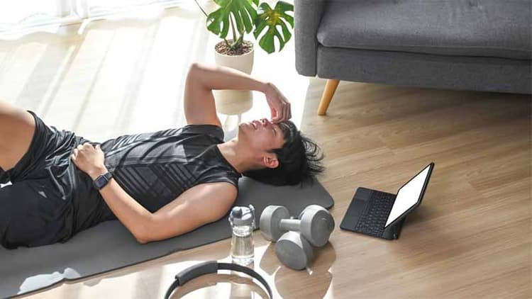 Should You Exercise When You’re Sleep-Deprived?