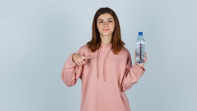 Why Young Adults Are Dehydrated Even After Gluing Themselves To Water Bottles?