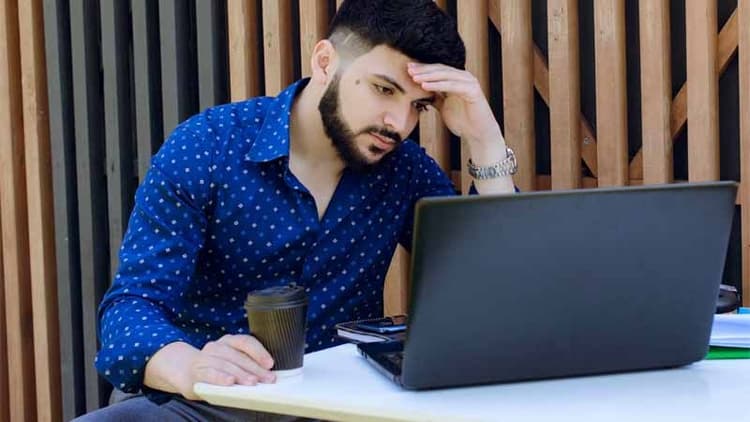 84% Of IT Professionals In India Already Have Fatty Liver: What Every Desk Worker Should Know?